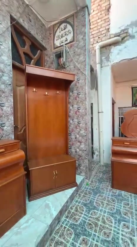 غرفه نوم ام السته طابقين مستعمله داخل وخارج صاج ضهر جرجوبه خمسه ملم ميز هديه مع طابوريه عنوانه كوت حي الجهاد شارع النجارين نجارة ومعرض الحجامي الاتصال او مراسلة الصفحه سعره مع الشد والنقل علينه داخل الكوت ***********
