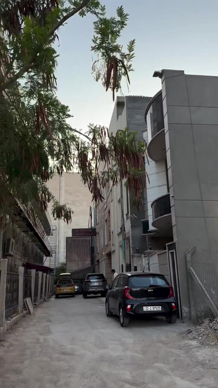 شقق مودرن زيرو للإيجار – المنصور
📍 تبعد 30 متر فقط عن تمثال أبو جعفر المنصور
✨ مناسبة للسكن أو الاستخدام التجاري
🏢 تتوفر إمكانية استئجار البناية بالكامل أو شقة مستقلة
📐 مساحة الشقة: 120 م²
💰 الإيجار: 1000$
🚪 مدخلان + غرفتا نوم + صالة + مطبخ + حمام
👨‍👩‍👧‍👦 مناسبة للعوائل، الشركات، والمكاتب
📞 للاستفسار: ***********

#بغداد #المنصور #شقق_للإيجار #عقارات_بغداد #شقة_مودرن #للايجار #شركات #مكاتب #عوائل #استثمار #العراق #اكسبلور
