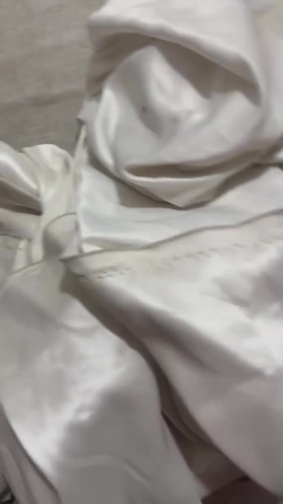 ملابس • نظيف