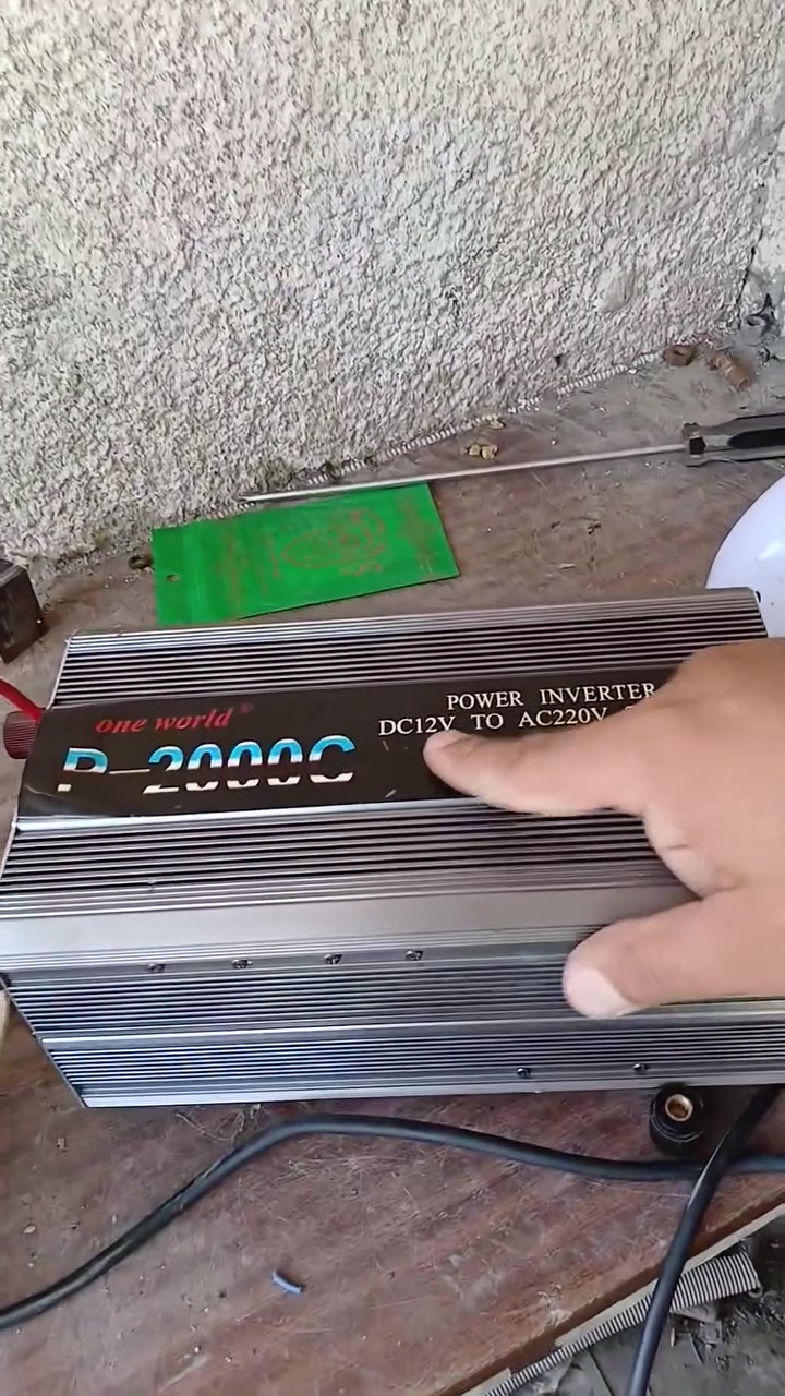عاكس وشاحن 2000واط للبيع بي خلل بسيط موضح بالفديو السعر ٣٠ لايوجد توصيل بغداد م الصدر
*********** الشراي يتصل
