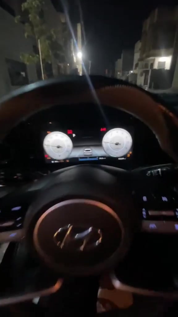 هوندا النترا ٢٠٢٣ فوووول  لمتد  محرك ٢٠٠٠ دوش
💥💥 limted ليمتد فووول    💥💥
موديل ٢٠٢٣ ✅🚘
فول فول مواسفات  لمتيد  
فتحة سقف ✅
شاشة كبير و كاميرة ✅
رادار امامي و خلفي و سفحات ٣٦٠ درجة ✅
بصمة بيبان ✅
كشن جلد رياضي حضن ✅
تدفئة كشنات ✅
شحين واير ليس 🔋🔋 ✅
شفتات ستيرن ➕➖✈️
تحديد مسار ✅ 
قيادة ذاتية ✅
درايڤ مود sport+nurmal+smart ✅
لايتات زينون و ليد ✅
تحكمات ستيرن ✅
تشغيل عن بعيد ✅
گيج اليكتروني 4 انواع ✅
دشبول ليد ١٠ الوان ✅
عدد سماعات 12 BOSS 🔊🔊  ✅
تبريد قتعتين ✅ 
حجيم محرك ٢٠٠٠ دوش مرغوب  🦁
بعد بيها هواي مواسفات ✅

سياره ماشيه ٤٢ونص
مكان سياره شرطه الخامسه 
***********
