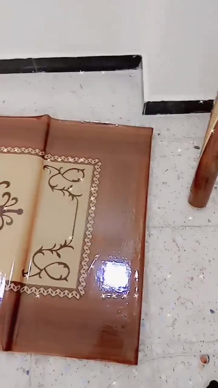 سلام عليكم عندي كادر يطلعلك صباغ ديكورات والجهات بيوت شقق هاذ رقمي *********** شغل درجه اولى وجور قليلاً الشكر ايلا صاحب الكروب
