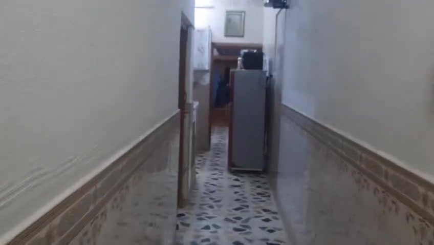 السلام عليكم بيت للبيع زراعي سند 25 بدوانم لازم حي الحسن العسكري مساحت البيت 75 متر بسعر مناسب باقي التفاصيل التصال ***********

