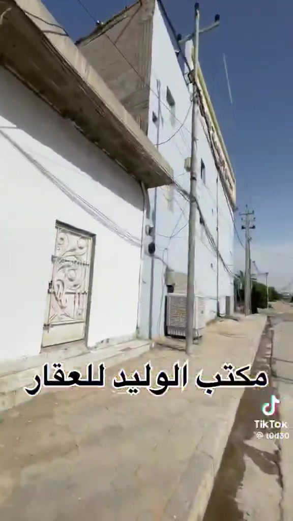 حي الوفاء للبيع ١٠٠ متر شلمان نضيف جدا طابق ونصف غرفة وصالة ومطبخ استقبال وفوك غرفه وصاله بصف مجمع الجوهرة شارع ١٥ متر سعره 120
