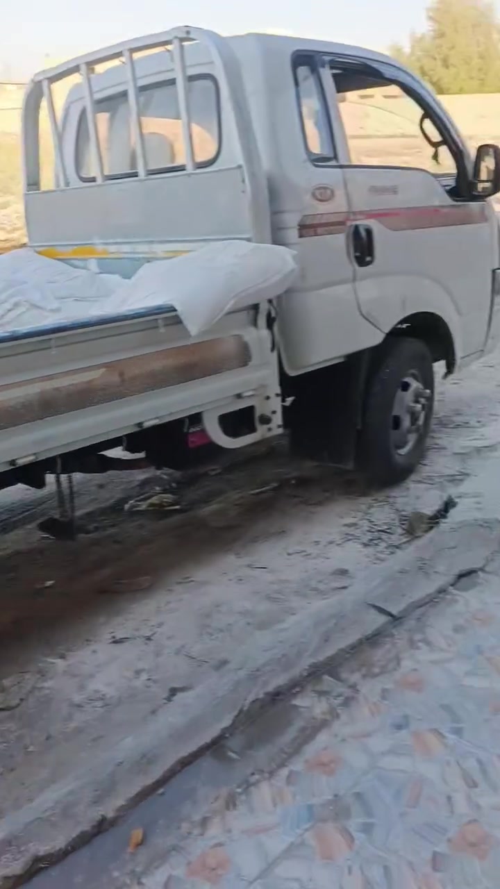 طحين خباز شرط الخبز بيع أو تبديل أسعار جوه سوك عنوان حي عسكري مقابيل مدرسه جبل عامل ***********
