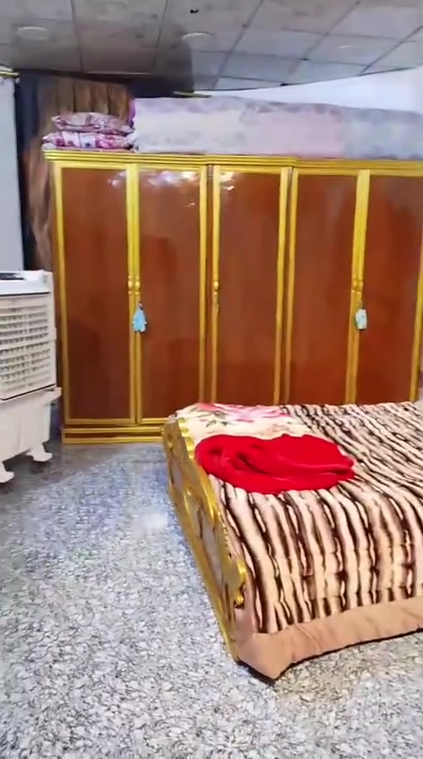غرفه نجاره • كلش نضيفه • بيها مجال