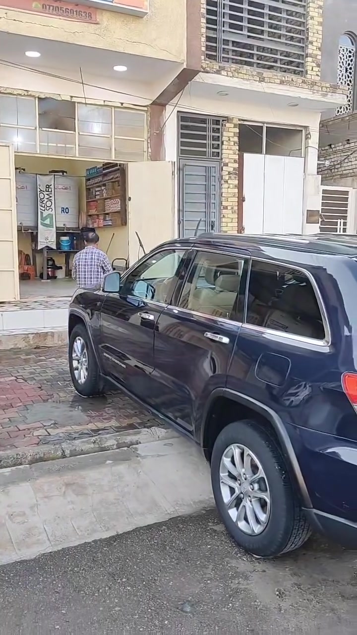 🚗✨ خدمات غسيل وزيوت السيارات ✨🚗
غسلة السيارة بـ 5 آلاف دينار فقط 🔥
متوفر جميع أنواع زيوت السيارات، مع كفالة وضمان وجودة عالية 👍 حي المعلمين القديم شارع المصلعه

