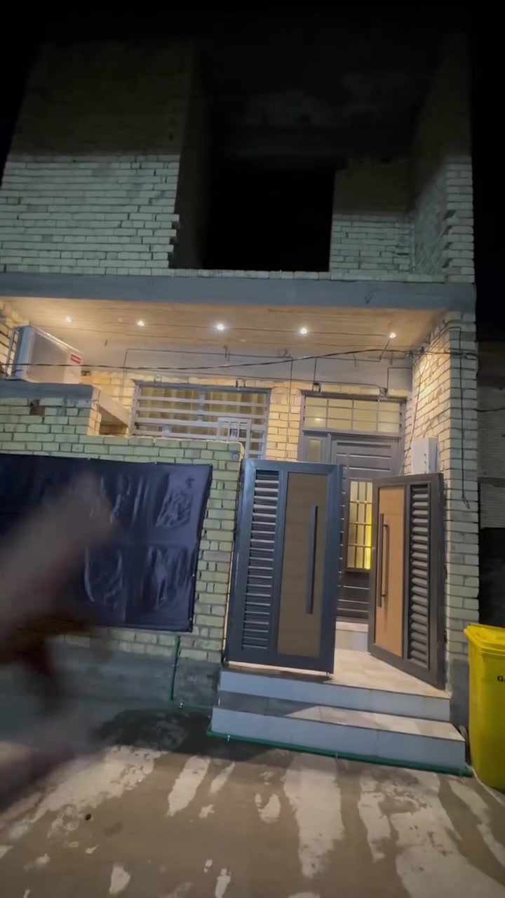 🏡 فرصة عقارية مميزة سعر مناسب في منطقة زراعي كفائات السيديه
🏡منزل ) بمواصفات ممتازة وموقع مخدوم بالكامل جاهز للسكن أو الاستثمار

📌 المساحة والأبعادالمساحة الكلية: 50 متر
الواجه : 5 مترالنزال: 10 متر
🛠️ الخدمات المتوفرة في المنطقةشبكة مجاري متكاملةإسالة ماء مبلطة بالكامل مطريات 
كاملة الخدمات كما موضح بالصور

⚖️ الوضع القانوني نوع الأرض:زراعي  السند:25
القانوني: مكاتبة مع إقرار محكمة
***********استفسار
