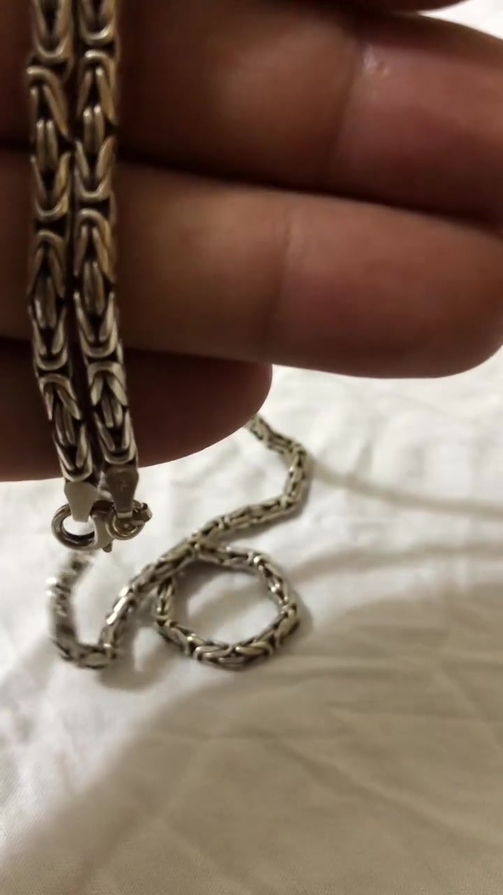 زنجيل • فرعوني • ٥٧ ونص غ