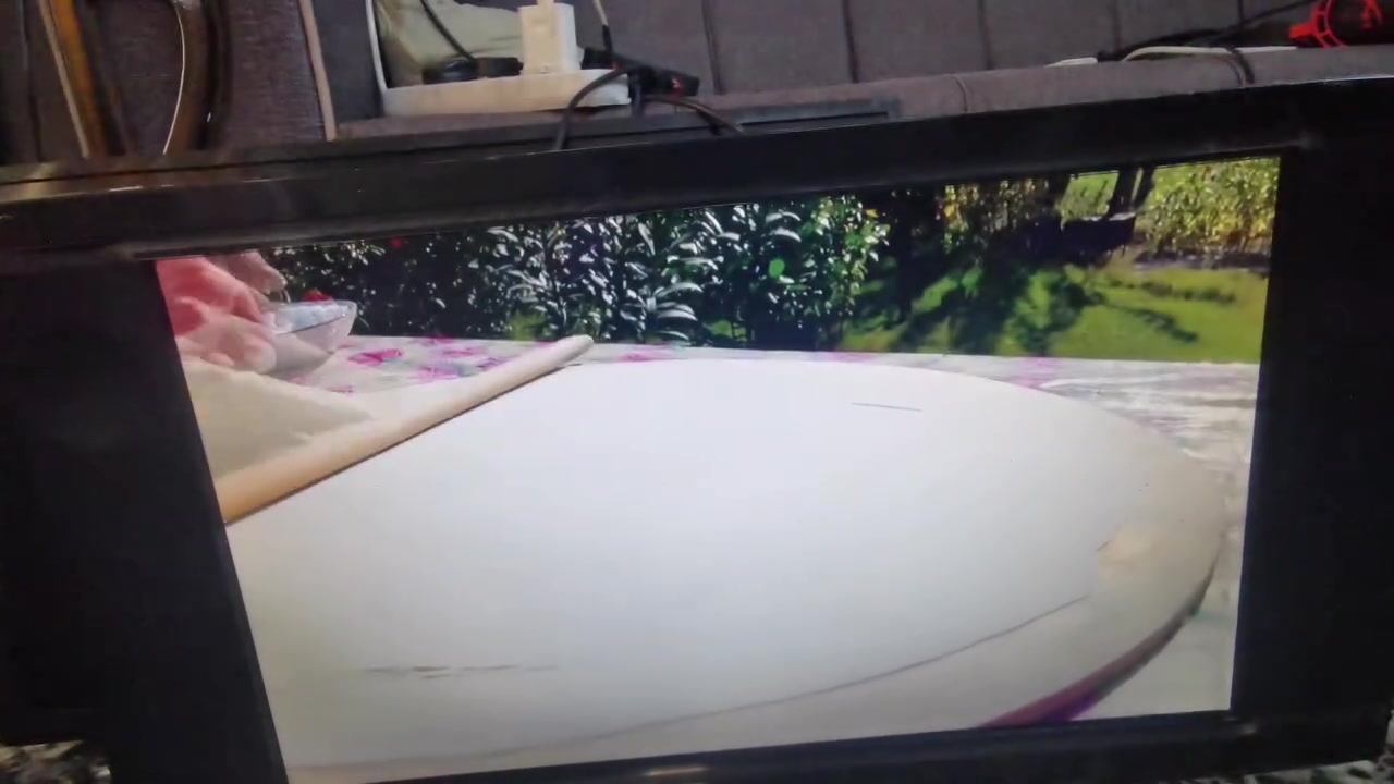 سلام عليكم اخواني عندي شاشه نوع LG كوري الأصلي حجم 22 بي منفذ HD وبي منفذ AV نضيف جدا السعر 55 الف العنوان البياع حي الرساله الأولى قرب مدينة العاب الكرخ تلفون ***********
