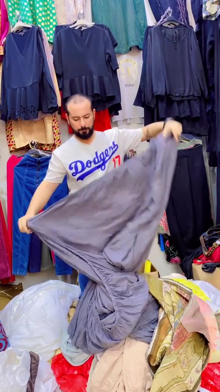 👱‍♂️ مفروشات منزلي 👱‍♀️

سجاد الجشعمي للألبسة الأوروبية! 🌟👗 نرحب بكم في متجرنا حيث نوفر لكم أرقى وأجمل الأزياء الأوروبية 👖💃. نقدم لكم تشكيلة واسعة من الملابس الرجالية والنسائية والأطفال 👧🏻👦🏻، بأسعار تنافسية وجودة عالية 💯. نحن نفخر بجودة بضاعتنا التي تلبي توقعاتكم وتجعل من تجربة التسوق لدينا تجربة مميزة 🎁.

*عروض خاصة وتخفيضات هائلة! 🎉*
*جودة عالية وأسعار منافسة! 💸*
*تشكيلة واسعة من الماركات الأوروبية! 👜*

تفضلوا بزيارتنا وتعرفوا على جديدنا! 🌟
العنوان بابل سوق ابي غرق شارع قاسم ابو لكباب مجاور مفروشات ابو سجاد مقابيل منفذ كي
للحجز أو الاستفسار: *********** 📞

*نحن نضمن لكم تجربة تسوق مميزة! 😊*
