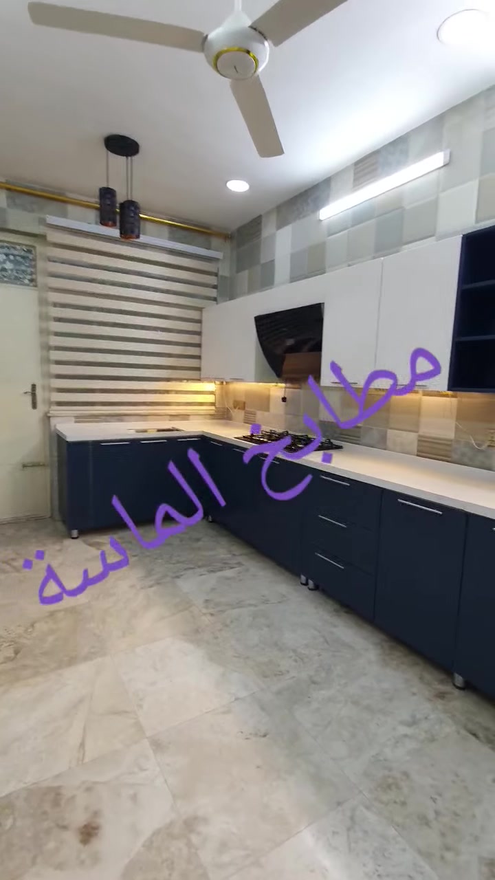 مطابخ مودرن • كوارتز طبيعي • منطقة الجكوك