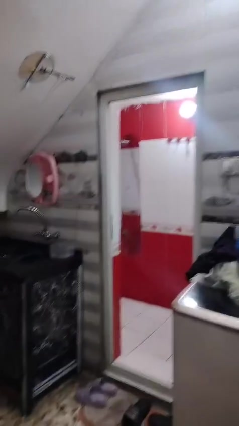 سلام عليك بيت للبيع
عنون البيت شارع سكلة البستان الي بصف بيت بنيه
مساحة ١٠٠ مربع 
واجه ١٠ 
ونزال ١٠ 
البيت سند ٢٥ 
اخون المنطقه كامله من جميع الخدمات 

***********

