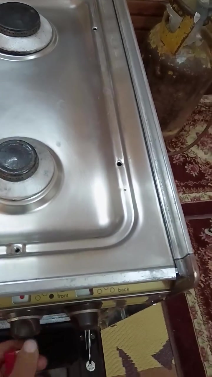 السلام عليكم صيانه كافه انوع الطبابيخ موقعي اي مكان داخل كركوك اي استفسار الاتصال على الرقم ***********
***********
