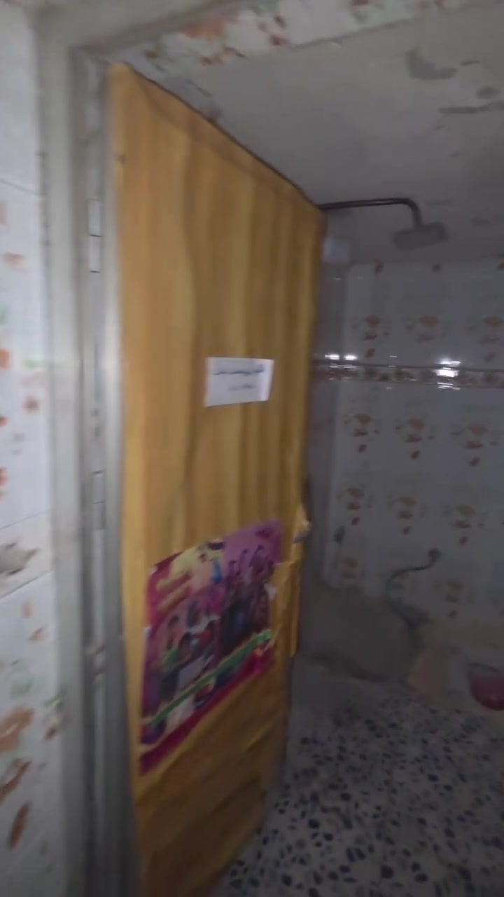 السلام عليكم
♦️شقة للايجار 
غرفتين ومطبخ وصحيات 
ارضية 
📍الموقع : الشالجية قرب مسبح السكك 
الايجار (400) الف 
~~~~~~ 
>يوجد لدينا عروض اخرى 
>تعقيب معاملات 
>هدم _بناء _ترميم 
~~~~~~
             مكتب
القمة للأستثمارات العقارية 
العنوان : العطيفية شارع الدامرچي 
'        ☎️        `
***********
***********
