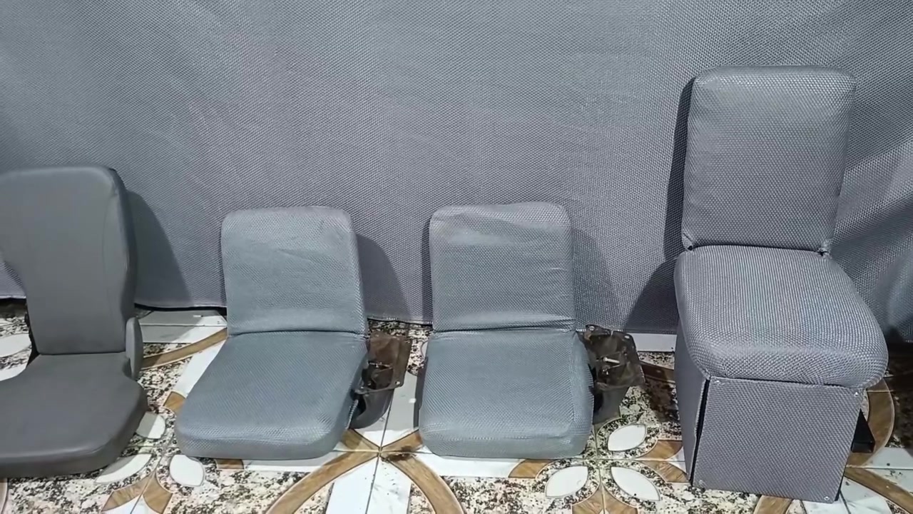 كل تفاصيل بل مقطع توصيل لباب البيت موجود ***********
