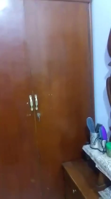 هاي لغرفه لبيع سعرهه 300 كنتورهه نظيف تزكام مابيهه اي ظرر كودن يردون يشيلون وشراي يتصل ***********
