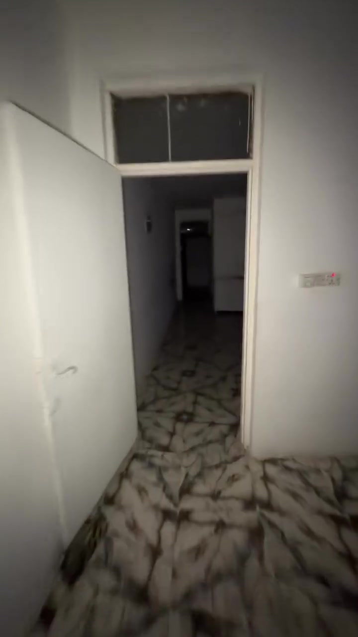 مشتمل طابق اول للايجار في حي القاهره الدلفية يحتوي على
استقبال + مطبخ + خدمات + غرفة نوم + سطح + مخزن 

للاستفسار 

***********
