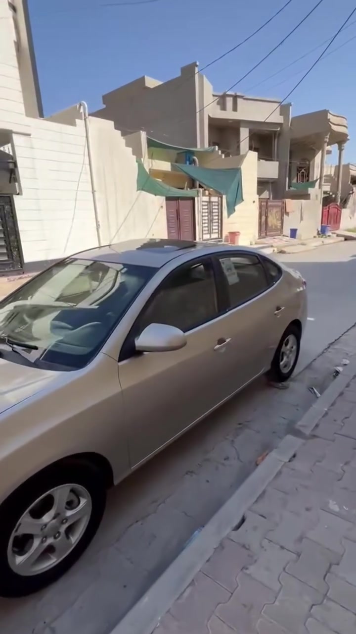 النترا مقدس موديل 2009
سيارة جاهزه من كلشي مابيها اي مصرف
كير محرك ✅
تبريد ثلج✅
صبغتها عام على ايدي اثر جراد وجماليه
+ عندي صورها قبل الصبغ 
شو
مال بيت وحيل نظيفه 
السعر 80 وبيها مجال 
للاستفسار *********** متوفر واتساب  📞

