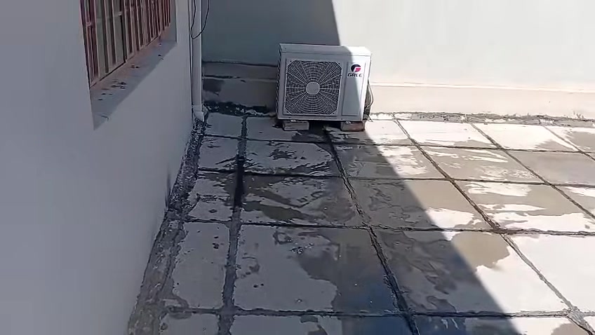 اختار ولاتحتار يوصلك لحد الدار
 كل شيء بالأمل إلا الرزق بالعمل ......شغل لي يرضه عليه الله،،،،
✅ وبضمان لمدة 10الى 15سنه
(نرجوا الانتباه لجوده الماده وليس الأسعار) 
يوجد ( ايطالي / تركي / ايراني )  حسب طلب الزبون 
‏
((القياس على طول الروله وليس قياس السطح)) 📌
((طول الروله 10 أمتار والعرض متر واحد)) 📌

🔰مادة الأيزوكام تتكون من عدة طبقات 🔰

1️⃣طبقة كيرية (جيرية )
2️⃣طبقة ألياف صناعية
3️⃣طبقة مانعة للرطوبة 
4️⃣طبقة عاكسة للحرارة
5️⃣طبقة ألياف سطحية  
6️⃣طبقة مطاطية مانعه أيضآ للرطوبه

🔻تعمل مادة الأيزوكام على الأماكن الآتية🔻

♦ تنفيذ العمل على {الصب ، والصب المزفت}
♦ تنفيذ العمل على {الكاشي ، الفرشي،الشتايكر}
♦ تنفيذ العمل على {الجدران الخارجية للمنازل والبنايات }
♦تنفيذ العمل على { السندويج بنل.والجينكو }
♦تنفيذ العمل على {أرضيات المسابح وجدرانها }

(( يوجد لدينا فروع في جميع المحافظات ))

للاستفسار  او المراسلة واتساب الاتصال ::::

‏‪*********** 
***********
