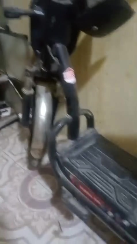 السلام عليكم دراجه للبيع ما عرف شنو سبب عطلهه مكلف ب النشر ***********
