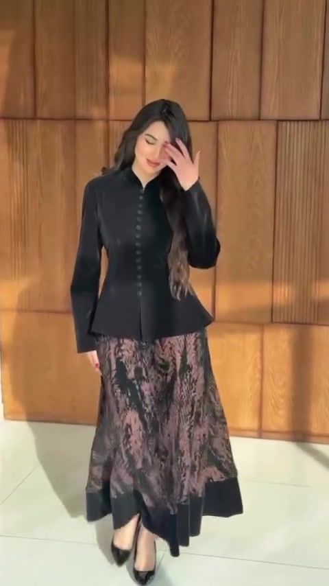 ملابس • للبيع