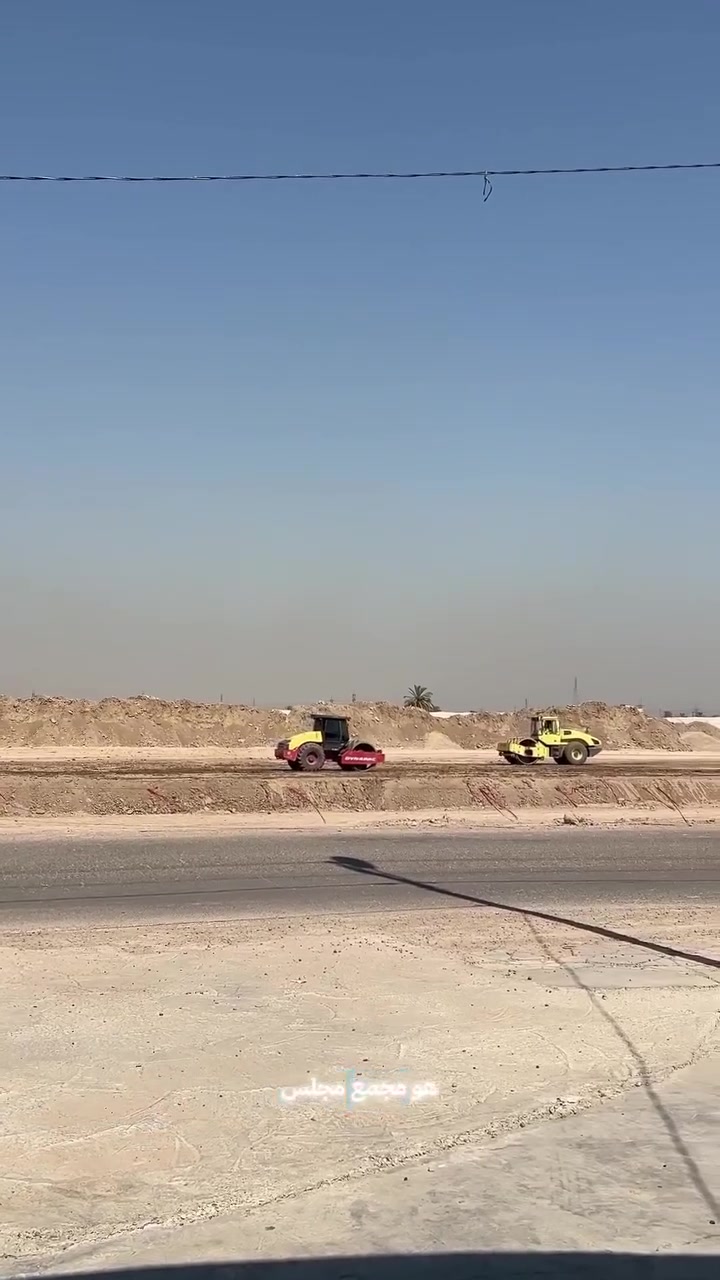 *********** عندي ٢٠٠ مال متقاعد بلكرخ ب٨٠ للتواصل وات
وعندي ٣٠٠ يتسجل الوصل بسم المشتري السعر ١١٥ 

وعندي ٣٠٠ مال متقاعد بلكرخ ب١١٥ قفل
