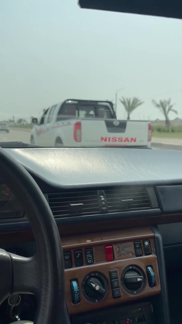 مارسيدس دب E320 بيبي   مكينة وكير vvti 2500
كفالة كير ومكينة السياره نصبتها احلا من الصور جاهزه تبريد ثلج  حدادة جديدة عربانه خلفية كامله بالكارتون دواخل السياره جديدة  جام 4 كهرباء سنتر لوك كلشي
شغال كهربائيات كلها شغاله رقم بغداد الجديد سنوية ل 30
مداور ثاني يوم المكان البصره المطيحة السعر 60. ***********

