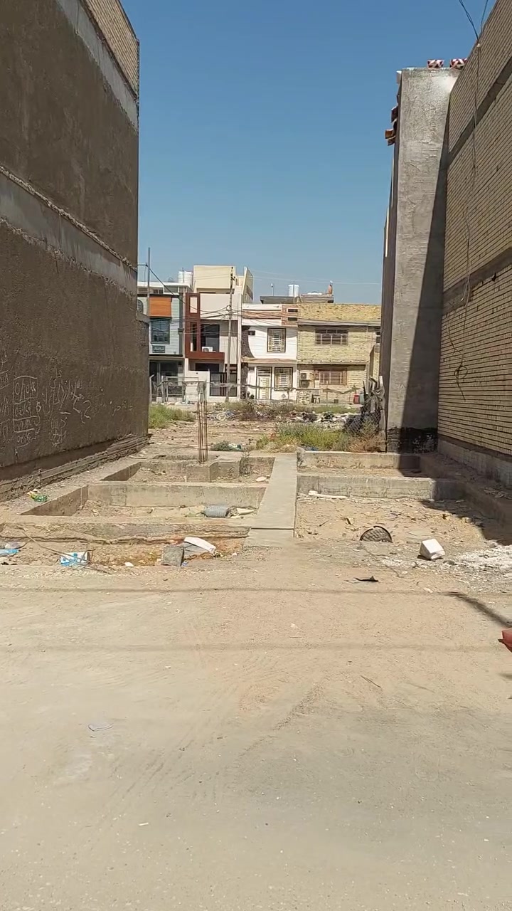 سلام عليكم 

قطعه معه رباط البيع المساحه ١٠٠ متر 

عنوانه كربلاء البوبيات عمود ٤٤ 

نوع العقار طابو زراعي سند ٢٥ اقرار محكمه 

يتوفر جميع الخدمات شارع عرض ١٠ متر 

تبعد عن الامام الحسين ع ٢ كيلو 

الاستفسار الاتصال على الارقام التاليه 

***********

***********
