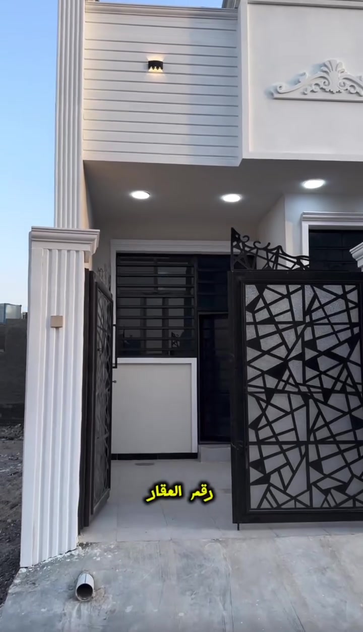 🏡  مشتملات عدد 2  للبيع 

طابو صرف 
البناء  طابوك طابق واحد

رقم العقار 19438

بي اجازه بناء بسم شخص واحد تحويل مباشر

يحتوي كل مشتمل  على مطبخ واستقبال وصاله ومنور 

 وصحيات وغرفه نوم واحده
📐 المساحة الكليه :125 مربع
📏 الأبعاد:

- الواجهة: 6.25
- العمق (النازل): 20متر
 
السعر  82 بي مجال بسيط

شارع 10

📍 العنوان: الفلوجة – حي الشهداء (الامين)  
قرب الكامره
💰 

📞 للاستفسار والتواصل: ‎***********
