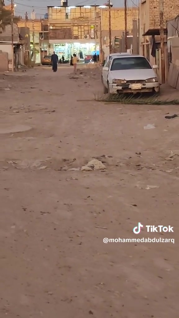 سلام عليكم للبيع بيت ٥٠ متر في منطقة سبع البور منطقة الالف قريب على شارع تجاري سعر ٢٩ لي حب يشتري و يستثمره مئجر موجود بل شهر ١٥٠ هاتف ***********
