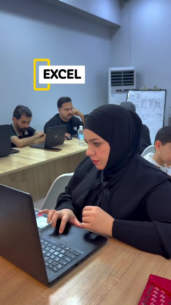 دورة الاوفيـــــــــــــــس للبرامــــــــــج المكتبيــــــــــــــــــــــــــة

اذا تريد تتعلم وتضبط برامج الأوفيس المكتبية وتطوّر مهاراتك الوظيفية 
بسرعة وتكون ضامن العمل ؟

( Word - PowerPoint - Excel -Outlook)

الآن مع دورة برامج الأوفيس الشاملة راح تحصل على:
✅ كورس كامل لجميع برامج الأوفيس المكتبية
✅ شهادة معتمدة من المركز بعد التخرج
✅ دعم ومتابعة مستمرة حتى بعد انتهاء الكورس

🔹 أولًا: Microsoft Word

يهدف هذا المحور إلى إتقان إعداد المستندات بشكل احترافي:
 • التعرف على واجهة البرنامج وأدواته الأساسية
 • إنشاء وتنسيق المستندات (خطوط، فقرات، محاذاة)
 • استخدام الأنماط (Styles) والعناوين الاحترافية
 • إدراج الجداول، الصور، الأشكال، والرموز
 • إعداد المراسلات الرسمية والتقارير
 • تنسيق الصفحات (الهوامش، الترقيم، الرؤوس والتذييل)
 • التدقيق الإملائي والنحوي
 • حفظ وتصدير الملفات (PDF – Word)
 • تطبيقات عملية على كتب رسمية وتقارير إدارية

⸻

🔹 ثانيًا: Microsoft Excel

محور مهم للتحليل والتنظيم وإدارة البيانات:
 • التعرف على واجهة Excel والخلايا والأوراق
 • إدخال وتنسيق البيانات بطريقة احترافية
 • استخدام المعادلات والدوال الأساسية
(SUM – AVERAGE – IF – COUNT – VLOOKUP)
 • إنشاء الجداول وتنظيمها
 • الفرز والتصفية (Sort & Filter)
 • إنشاء الرسوم البيانية (Charts)
 • إعداد تقارير مالية وإدارية بسيطة
 • حماية الملفات والخلايا
 • تطبيقات عملية على الجداول الحسابية

⸻

🔹 ثالثًا: Microsoft PowerPoint

لتصميم عروض تقديمية قوية وجذابة:
 • التعرف على واجهة PowerPoint
 • إنشاء عروض تقديمية من الصفر
 • تصميم الشرائح بشكل احترافي
 • تنسيق النصوص والصور والألوان
 • إدراج الجداول، المخططات، والفيديو
 • استخدام الحركات والانتقالات بشكل ذكي
 • إعداد عروض تعليمية وتسويقية
 • أسس العرض والإلقاء المؤثر
 • تطبيق عملي على عرض تقديمي كامل

⸻

🔹 رابعًا: Microsoft Outlook

لإدارة البريد الإلكتروني والعمل الاحترافي:
 • إنشاء وإدارة البريد الإلكتروني
 • إرسال واستقبال الرسائل باحتراف
 • تنظيم الرسائل والمجلدات
 • إدارة جهات الاتصال
 • استخدام التقويم وجدولة المواعيد
 • إرسال المرفقات وإدارة الملفات
 • أساسيات المراسلات الرسمية
 • ربط Outlook بسير العمل اليوم

📩 راسلنا الآن للحجز والاستفسار: ***********

أو زورنا مباشرة.
📍 بغداد - نفق الشرطة- خدمي الاطباء- مجاور شركة المحرك الذهبي

#دورات #دوراتنا #تصاميم #بوست #عراق
