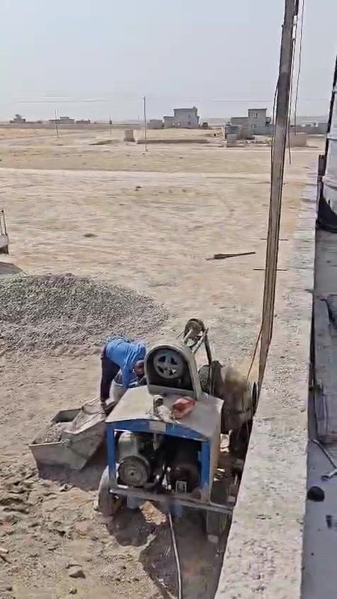 السلام عليكم يوجد قالب قصطل عشره الف لتر الإتصال بالرقم *********** باسم +9647808187411 اسماعيل رقمي ***********
