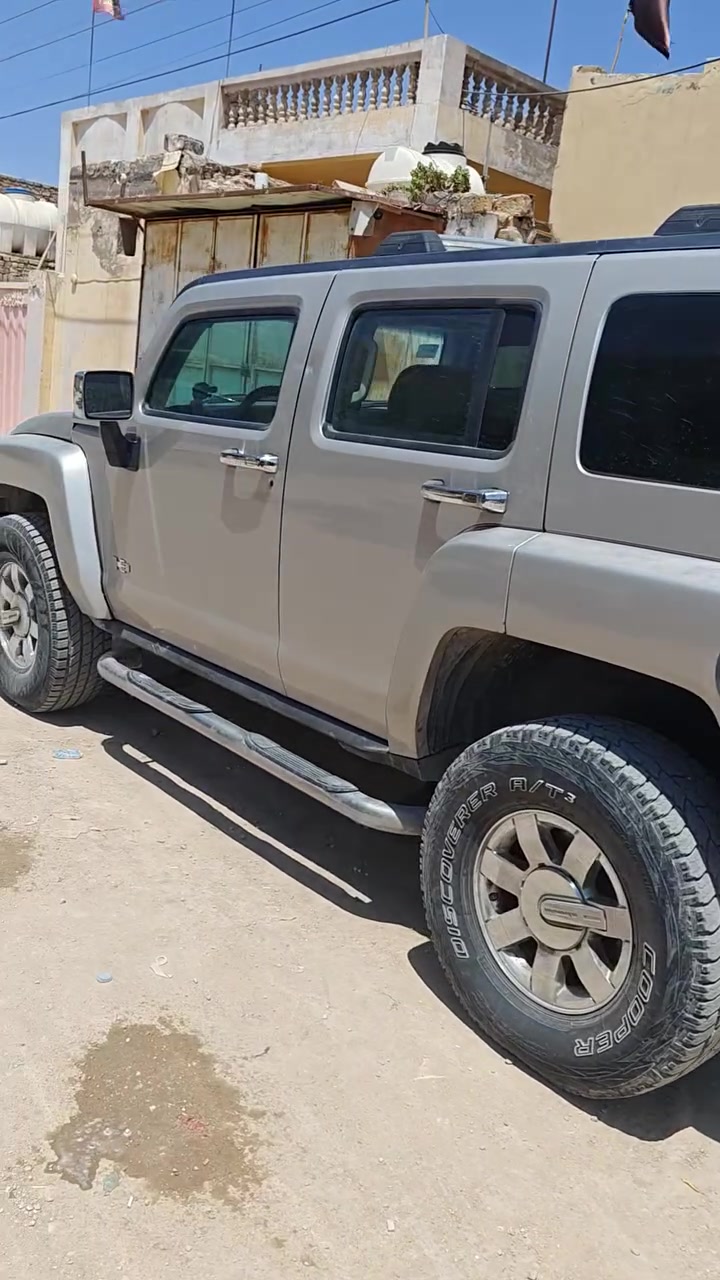 السلام عليكم تم تنزيل السعر 68
همر محور ففتي 3 الف فيشه وبطل اسود السعر 68
الموديل 2007
فتحه سقف
كشنات جلد كهرباءو تدفئه 
تبريد ثلج شرط 
تو ويل
مكفوله 
سنويه لل31 هزه جديده رقم بابل
الديوانية ***********
