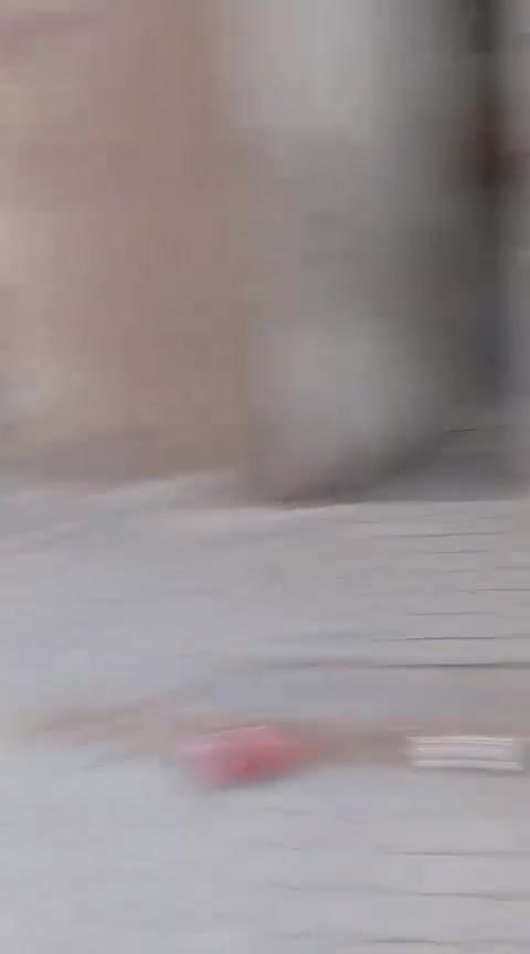 يالله اللهم صل على محمد وآل محمد 
بيت للبيع مساحه ٢٠٠ متر واجهة ١٠نزال ٢٠
غرفتين نوم حولي واستقبال مطبخ مع ملحقاته 
طرمه جبيره بيتونه ونوب سطح عنوان شارع المستوصف الكراج 
فرح مقرنص البيت الوحيد وي المقرنص مو ناصي تكرمون مجاري ومي كلها كامله ربط جديد السعر ٧٠وبي مجال بسيط استفسار اكثر رقمي ***********

