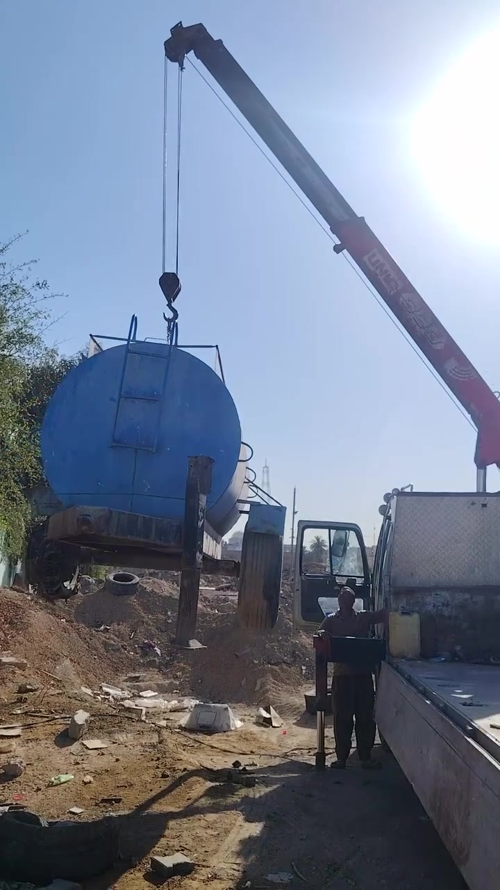 سلام عليكم كرين لبيع يونك 330بي بس هاذا العواج جهاز نضيف يعلك كلشي معلك بي سكيبا مال مقنص هوا معوج بس مايرجع سلايت   اطكيا شرط شغل سعر 17 وابي مجال رقم *********** العنوان نجف حي مهندسين
