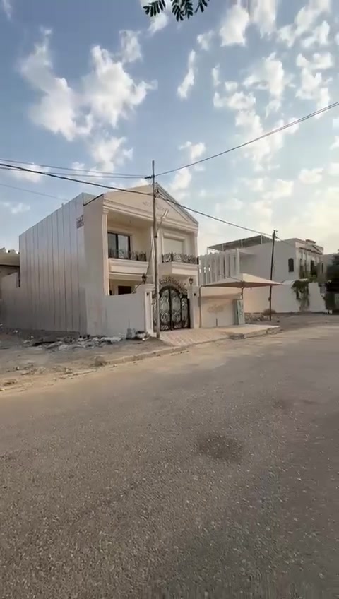 قطعة ارض للبيع مكان كلش حلو 
 كركوك قرب جامع أمير المؤمنين 
السعر ٣٤٠ مليون بي مجال 
مساحة ٢٠٠ م واجهة ٨ 
شيرزاد عقارات
للاستفسار اكثر اتصل علي الارقام التاليه
***********
***********
* نستقبل جميع عروضاتكم السكنية 🏠 والتجارية 🏡 بكافة مناطق 
او زيارة مكتبنا 
ع سايدين مركز شرطة رحيم اوه مقابل صيدلية ئاشتي
