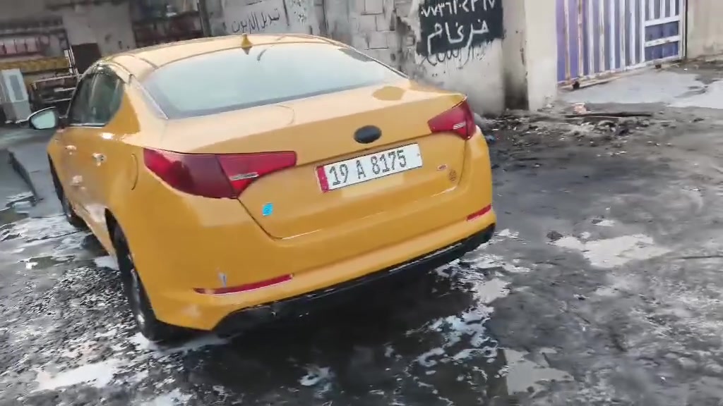كيا اوبتيما مودي 2014 صفره
رقم انكليزي مصفره هيئة وغرامات وخط وبحث جاهزه 
كير مكينه حداده جاهزه السياره 
السياره امريكي بيها جاملغ وبنيد مكفوله عيب شري واصوليات والباقي جاهزه السعر 73وبيها حق الجيه السياره مكاني الناصريه رقم الهاتف ***********
