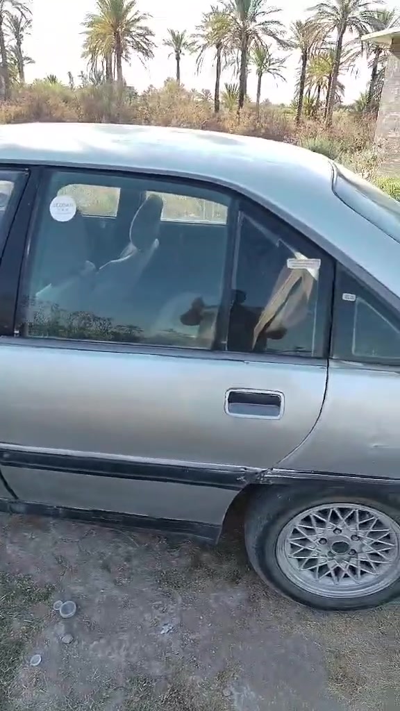 سلام عليكم اوبل اوميكا موديل 93 سياره محرك كير شرط رقم انبار دولي تحويل ثاني يوم سعر 25بيها مجال رقم ***********
