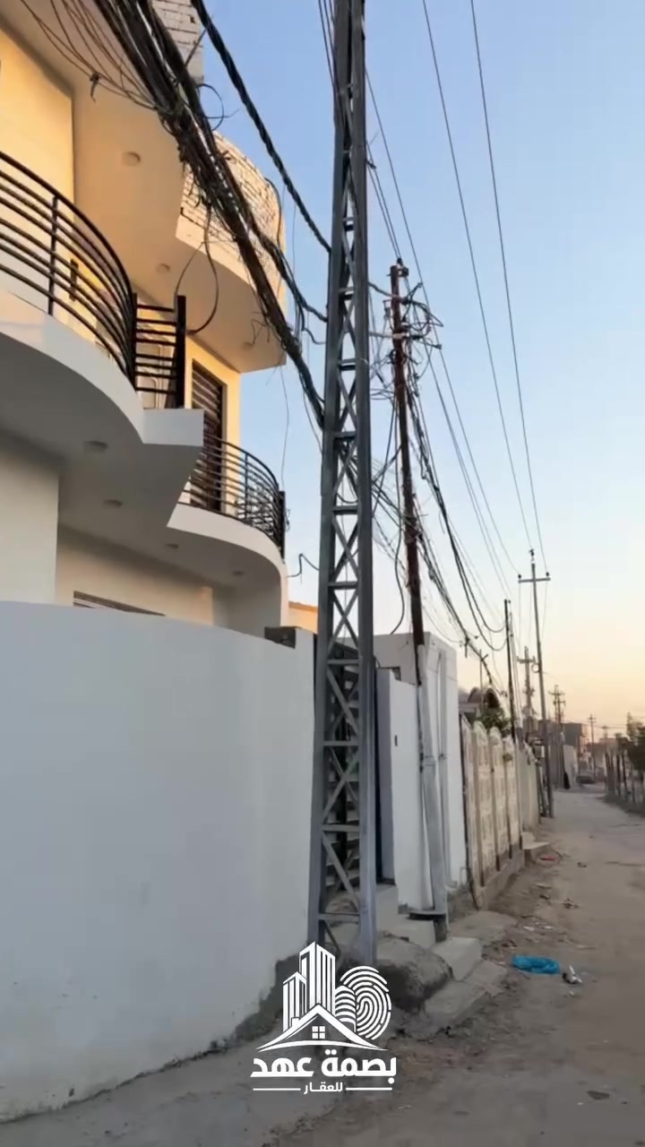 🏠 شقق للإيجار – بناء جديد
✨ أول سكن، غير مسكونة سابقاً
📍 الموقع: الثورة
💰 السعر: مناسب جداً
👨‍👩‍👧‍👦 عدد الساكنين: لا يتجاوز 4 أشخاص  

(لمعرفة السعر اكتب تم بتعليقات يوصلك خاص)

للاستفسار والتفاصيل:
📞 اتصال: ***********
📱 واتساب: ***********

