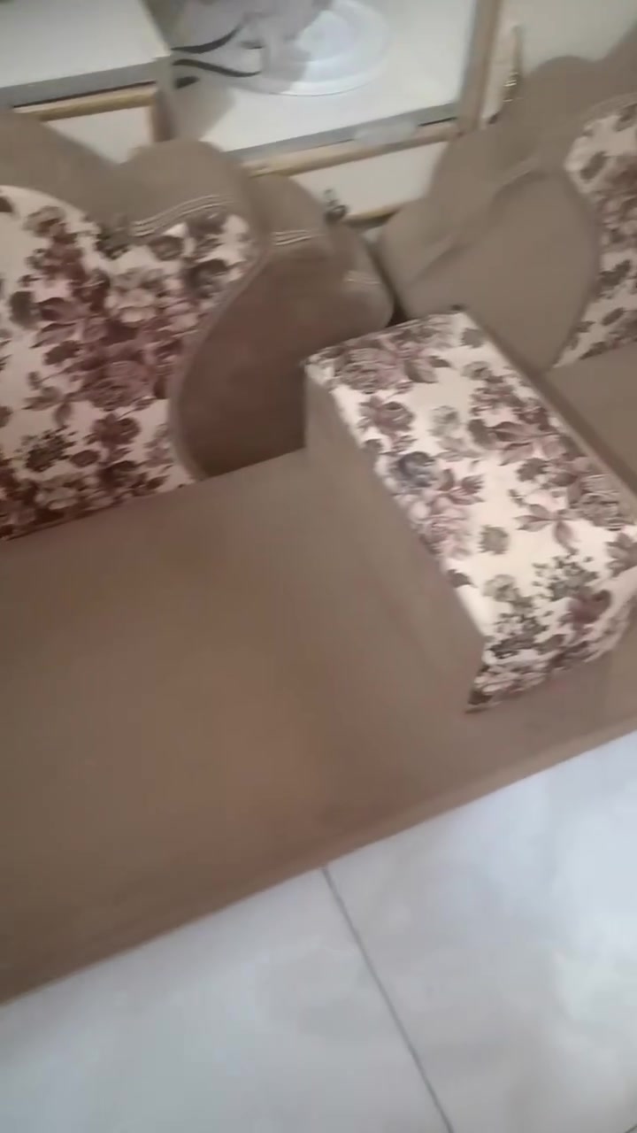 *********** طول ٤ونص ٢دوشك ٩مقاعد ٥٥الف
