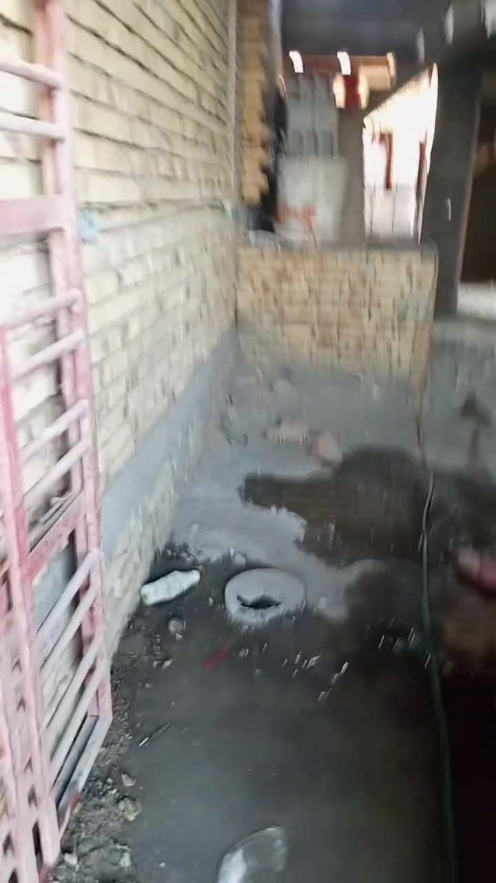 بيت للبيع • ١٧٥م • بناء صب مسلح