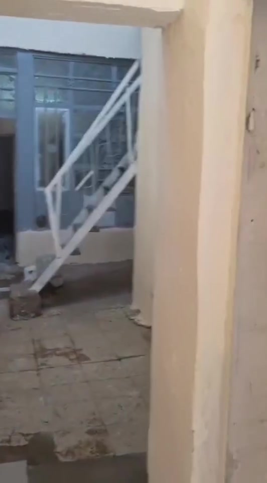 للإيجار 🏣  
نص قطعه طابق ونص ايجارها ٣٠٠ قطاع ٤٩
للاستفسار الاتصال على الرقم ***********
