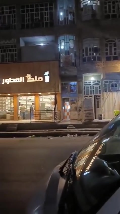 سلام عليكم
نصف عمارة تجارية للبيع المدينة شارع السفارة ٣ طوابق المساحة ٧٢ ركن في قطاع ٢٧ مقابل قطاع ٢٨   اني مكلف بلنشر للاستفسار الاتصال ***********
