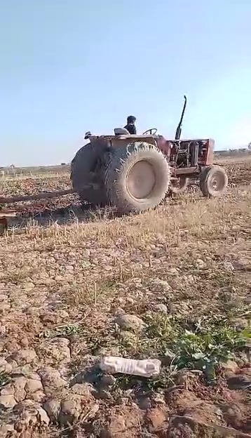 السلام عليكم
مكينه فيات ع البلاد كفاله عامه رقم وسنويه عظم عاج باسمنا تخم تاير مكينه كير خير من الله اقتصادية بالكراب ذيب مال فقير ام الخبزه العنوان ميسان ناحية علي الشرقي للاستفسار الاتصال على الرقم ***********
