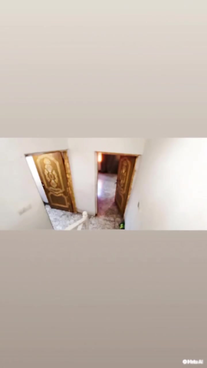 دار للبيع الشعله الدوانم خلف السكه 
قرب شارع سكله  ابو موسى
٥٠ متر طابقين واجه ٥ متر النزال ١٠ 
كامل خدمات كامله 
السعر ٦٠ 
***********
