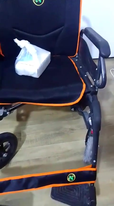 سلام عليكم عربانه البيع مال معاقين لحب يتصل بي خير يدلل ***********
