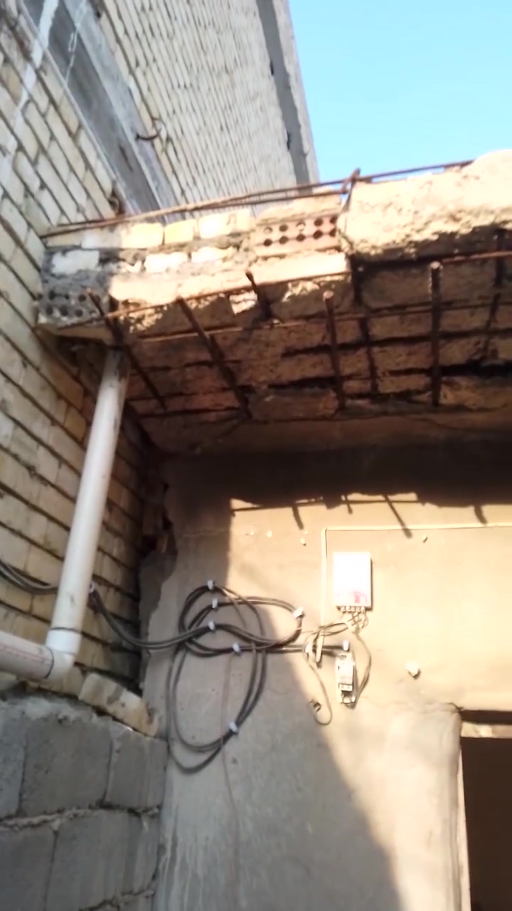 السلام عليكم ورحمة الله وبركاته تحيه طيبه
جزء من عملي البسيط كادر قاسم الغريري لكافه عمل ترميم البيوت وعمل كل مايلزم وكما تشاهدون هذا العمل لبخ سقل لطلب وللااستفسار اتصل على الارقام التاليه 

*********** /  يوجد واتساب 

***********

ابو سجاد مكاني بغداد لتواصل خاص او اتصال ومن الله التوفيق للجميع
