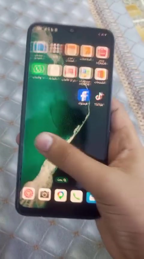 السلام عليكم ورحمة الله وبركاته موبايل هونر اكس 6 ذاكره128 بطاريه 5000ملي ابير موبايل كلش زين ويا كرتونه سعره110وبي مجال رقم بس وتساب***********
