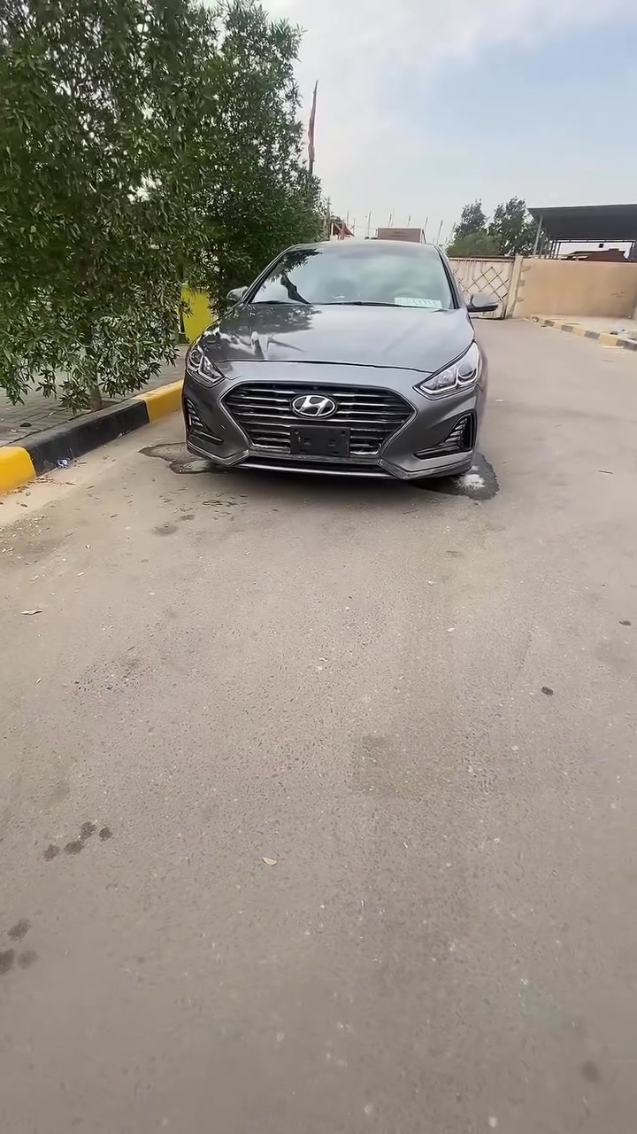 سوناته امريكي موديل ٢٠١٨ ضربتها مثل م موضح بصور مكينه ٢٤٠٠ سياره كامله من كلشي حداديه تخم تايرات تبريد كامله مكمله اي ستفسار ‭

‭***********‬
